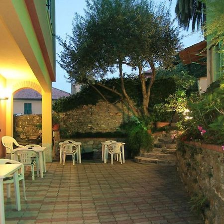 Hotel Flory 산타마르게리타리구레 외부 사진