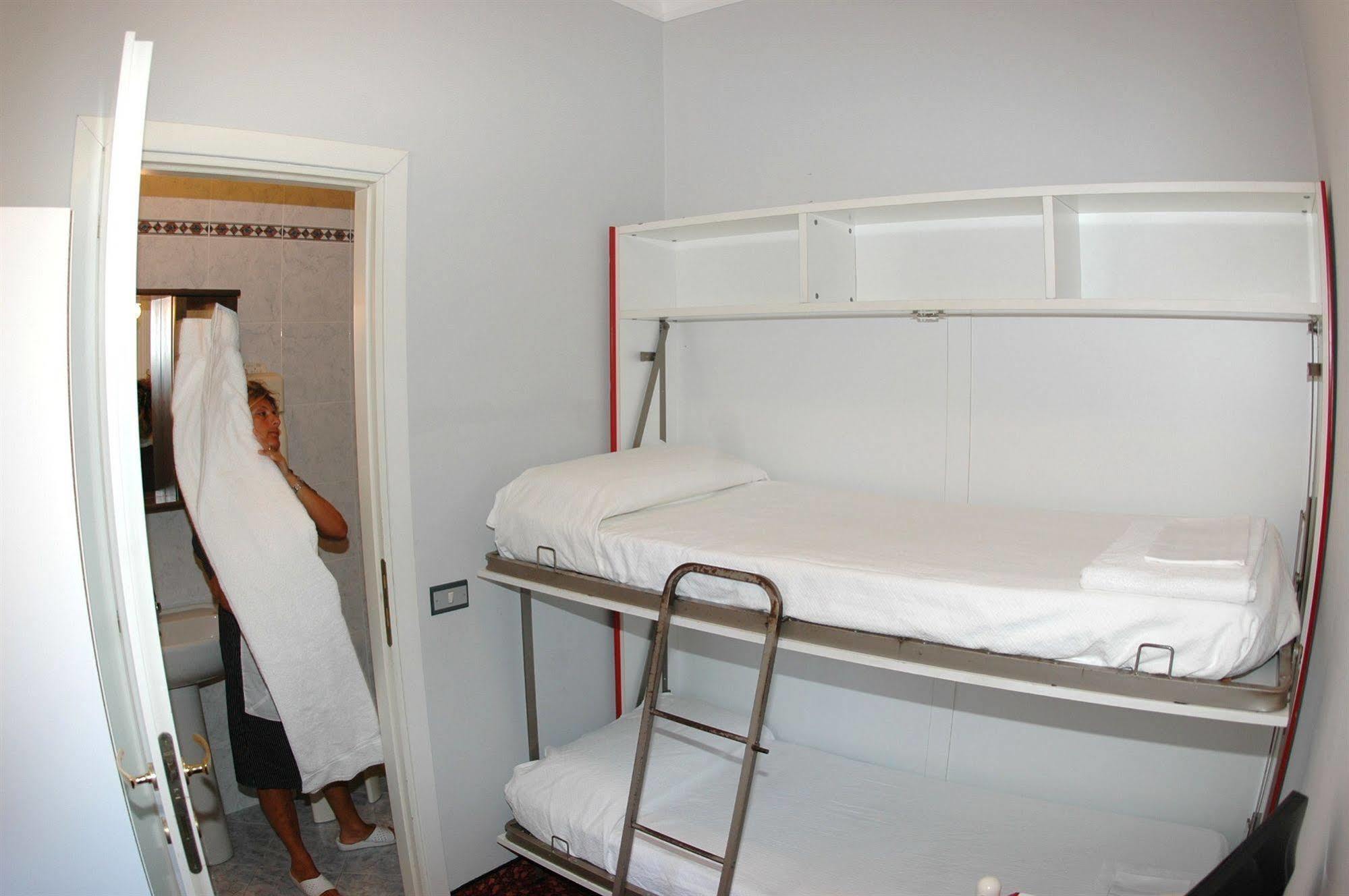 Hotel Flory 산타마르게리타리구레 외부 사진