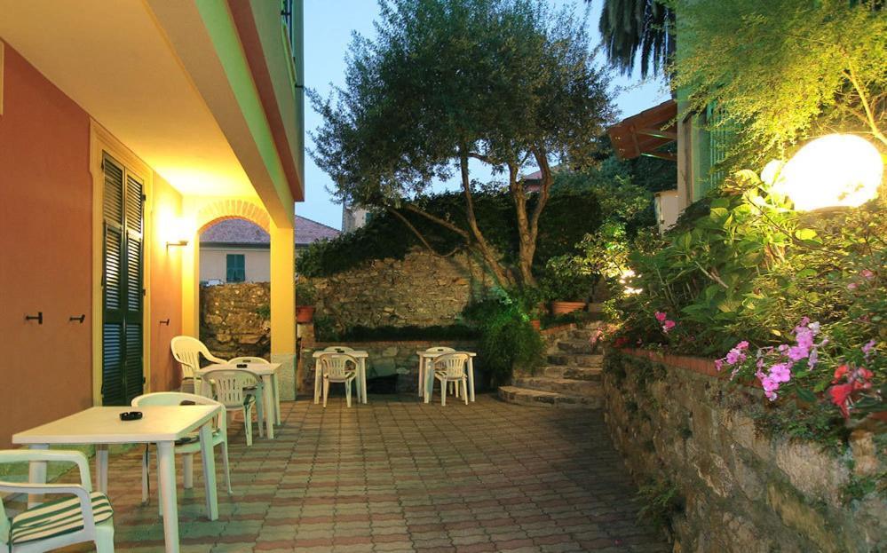 Hotel Flory 산타마르게리타리구레 외부 사진